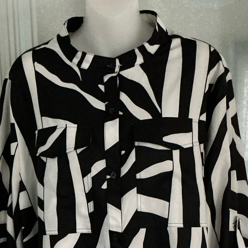 BUXOM CURVY BLACK AND WHITE ZEBRA PRINT SHIRT DRESS